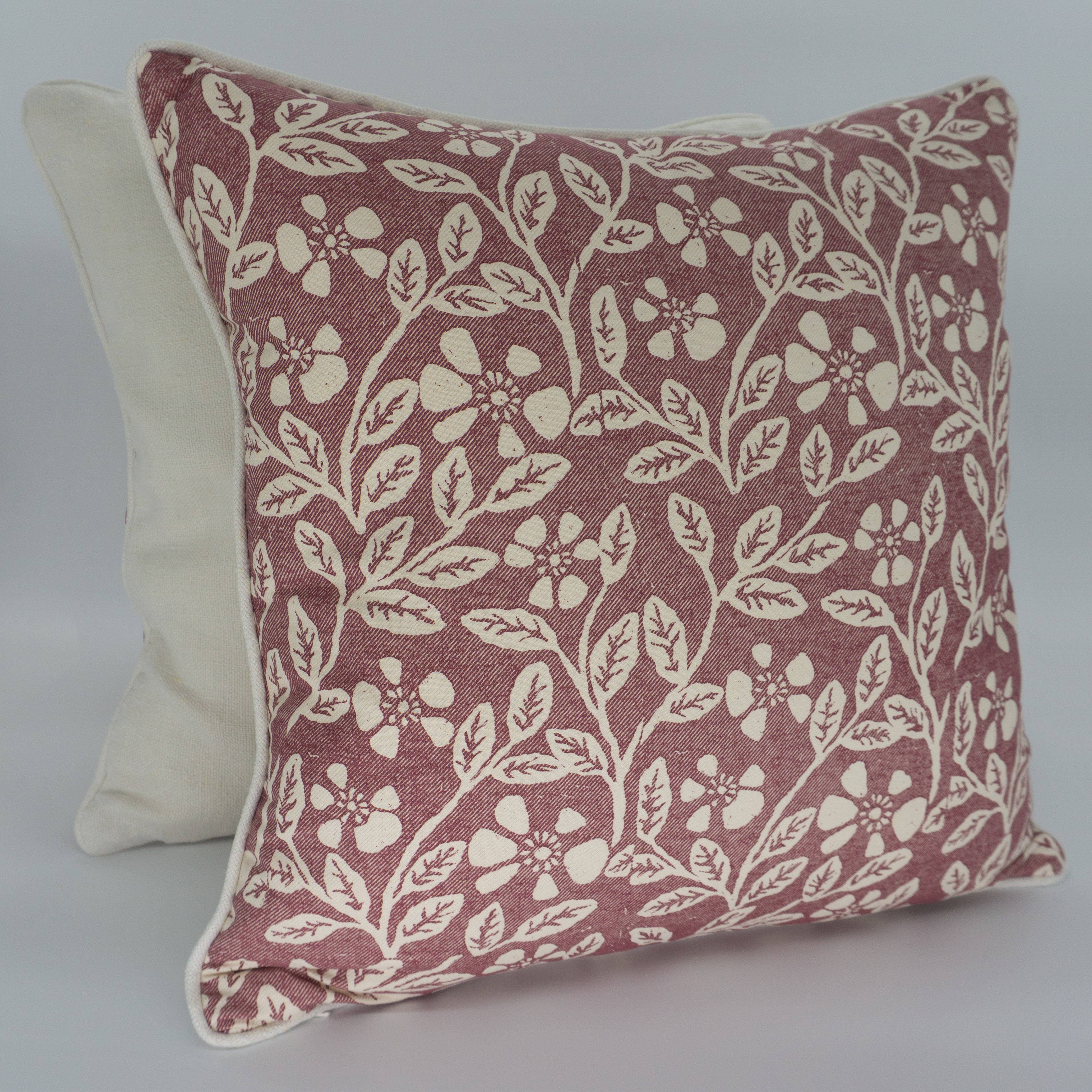 Vine d’Aubergine Cushion