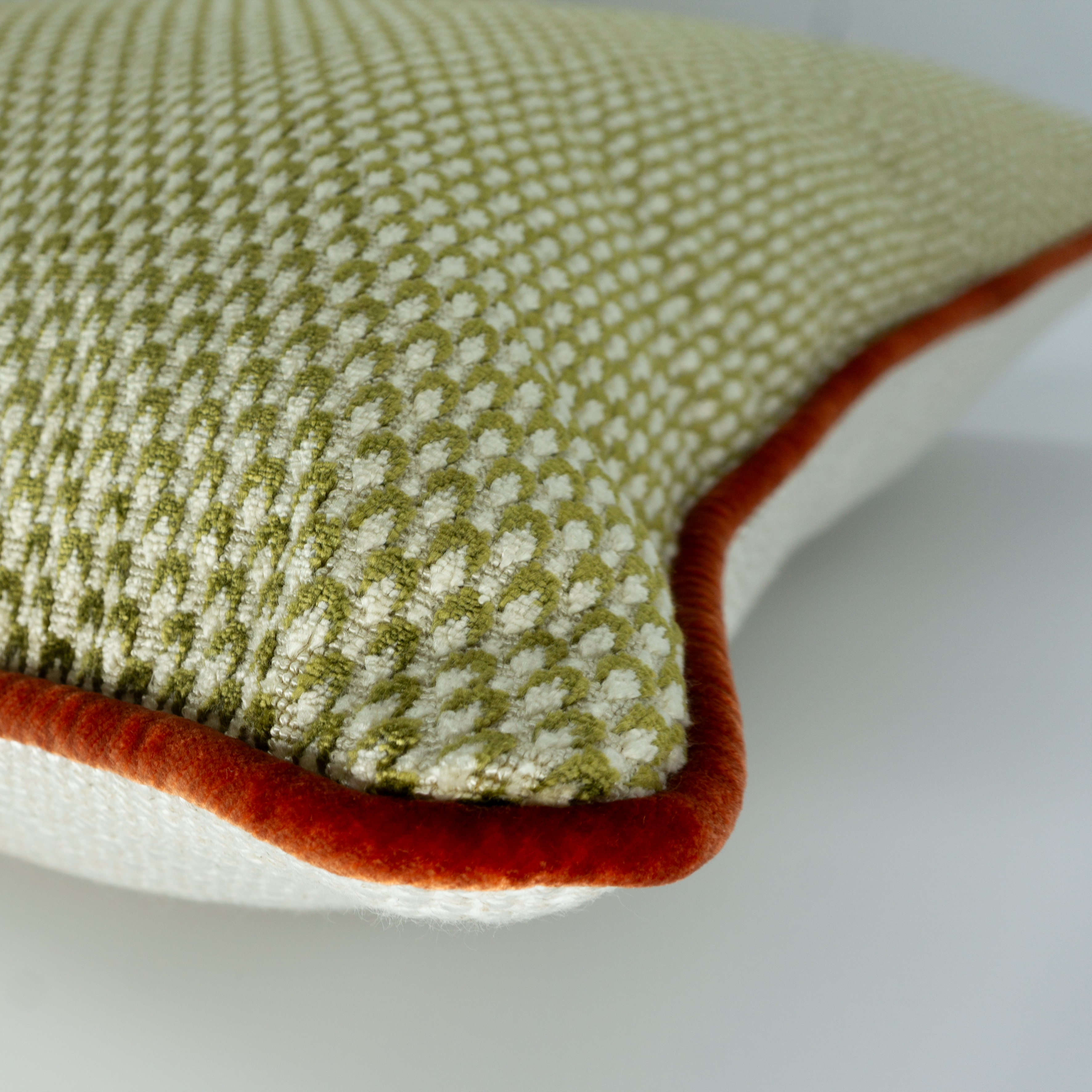 Clay-Edged Meadow Cushion